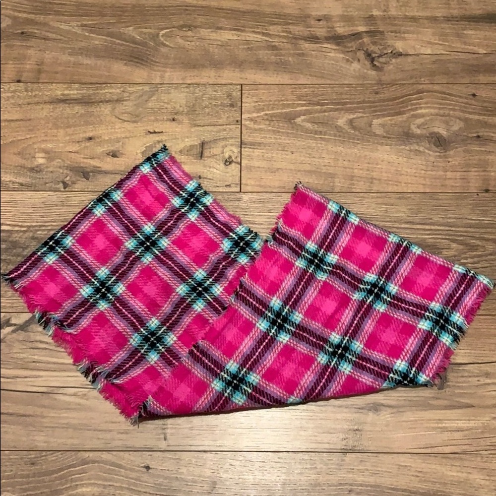 Girls infinity scarf